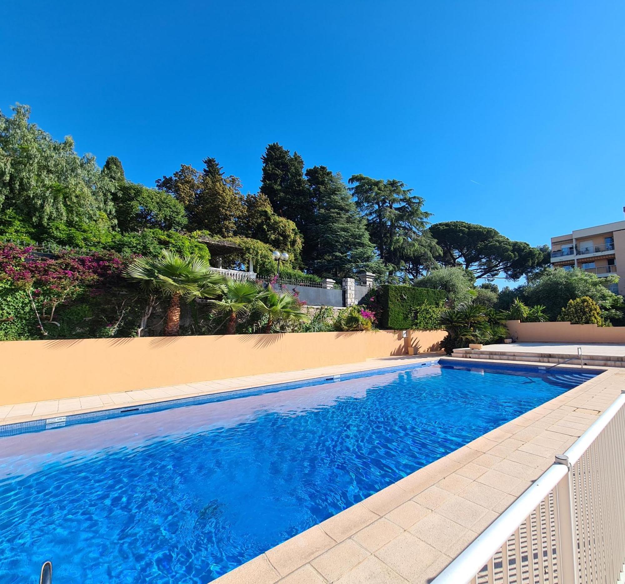 Studio Grande Terrasse A 5 Min De La Mer Nice Exterior photo