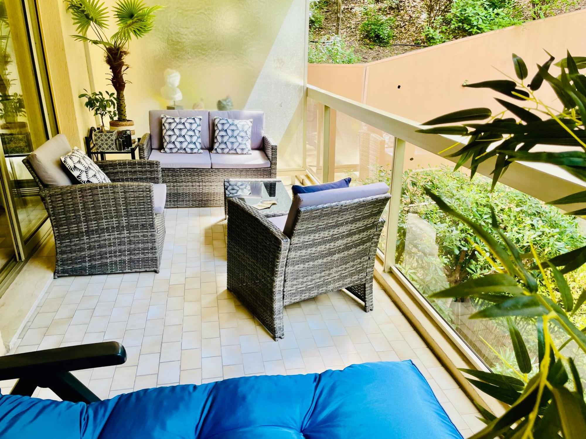 Studio Grande Terrasse A 5 Min De La Mer Nice Exterior photo
