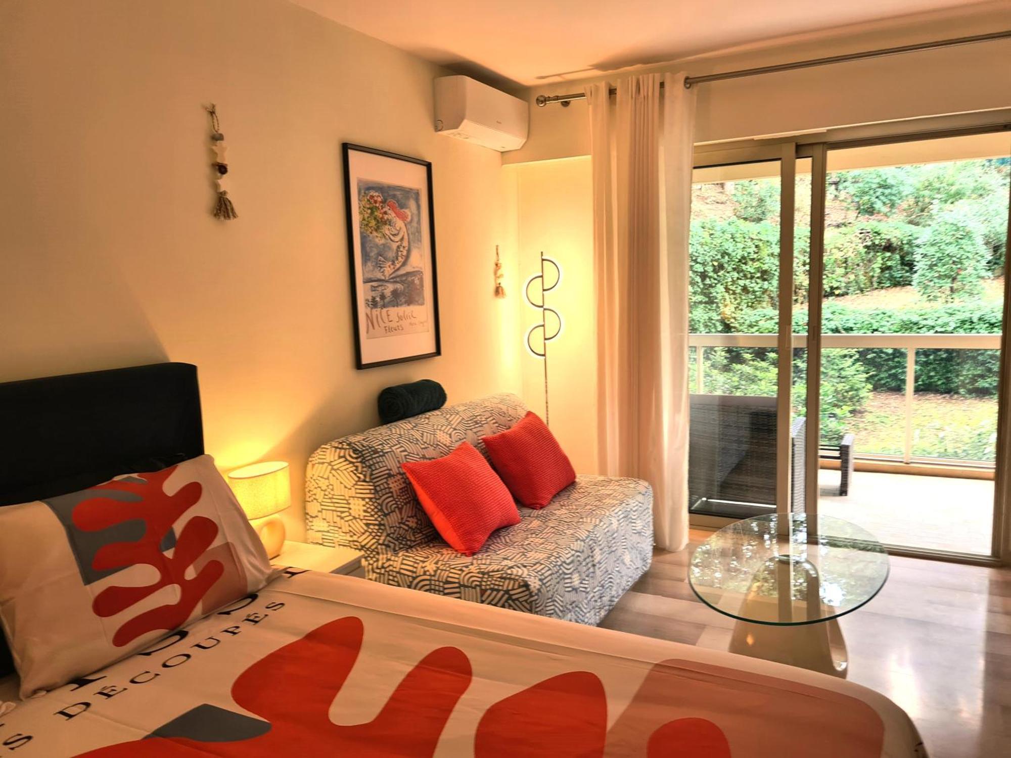 Studio Grande Terrasse A 5 Min De La Mer Nice Exterior photo